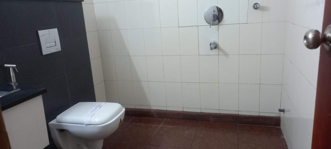 Hazmi Inn Perintalmanna Dış mekan fotoğraf