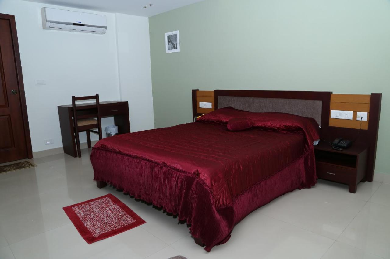 Hazmi Inn Perintalmanna Dış mekan fotoğraf